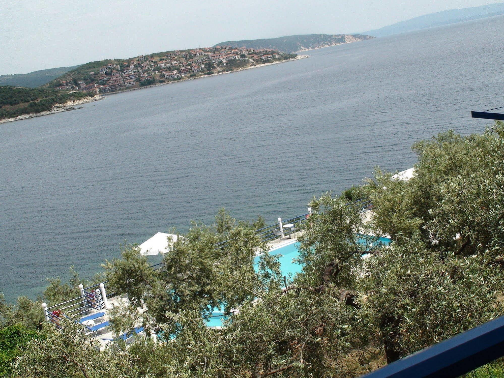 Assa Inn Pyrgadikia Exterior foto